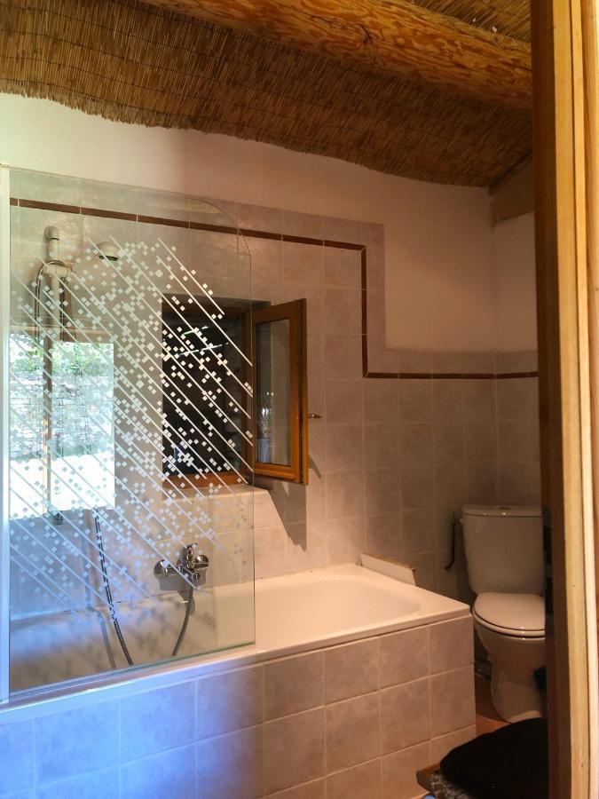 Вилла La Colle En Provence Main House Sigonce Экстерьер фото
