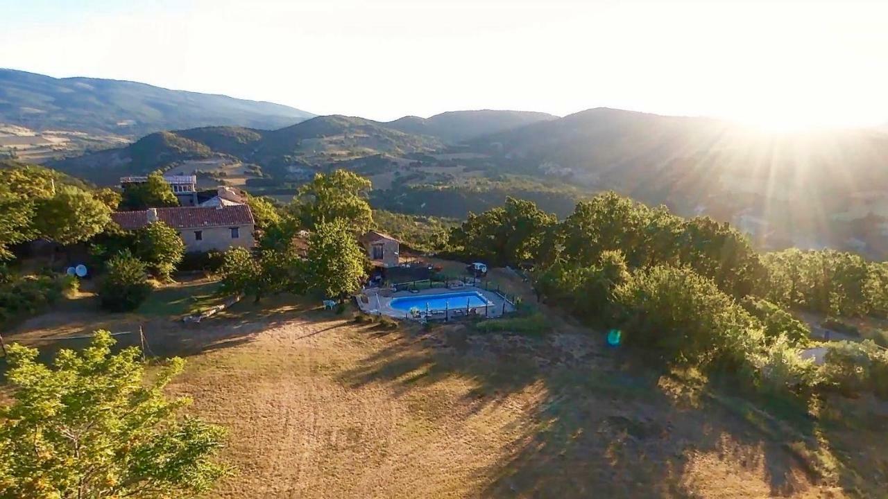 Вилла La Colle En Provence Main House Sigonce Экстерьер фото