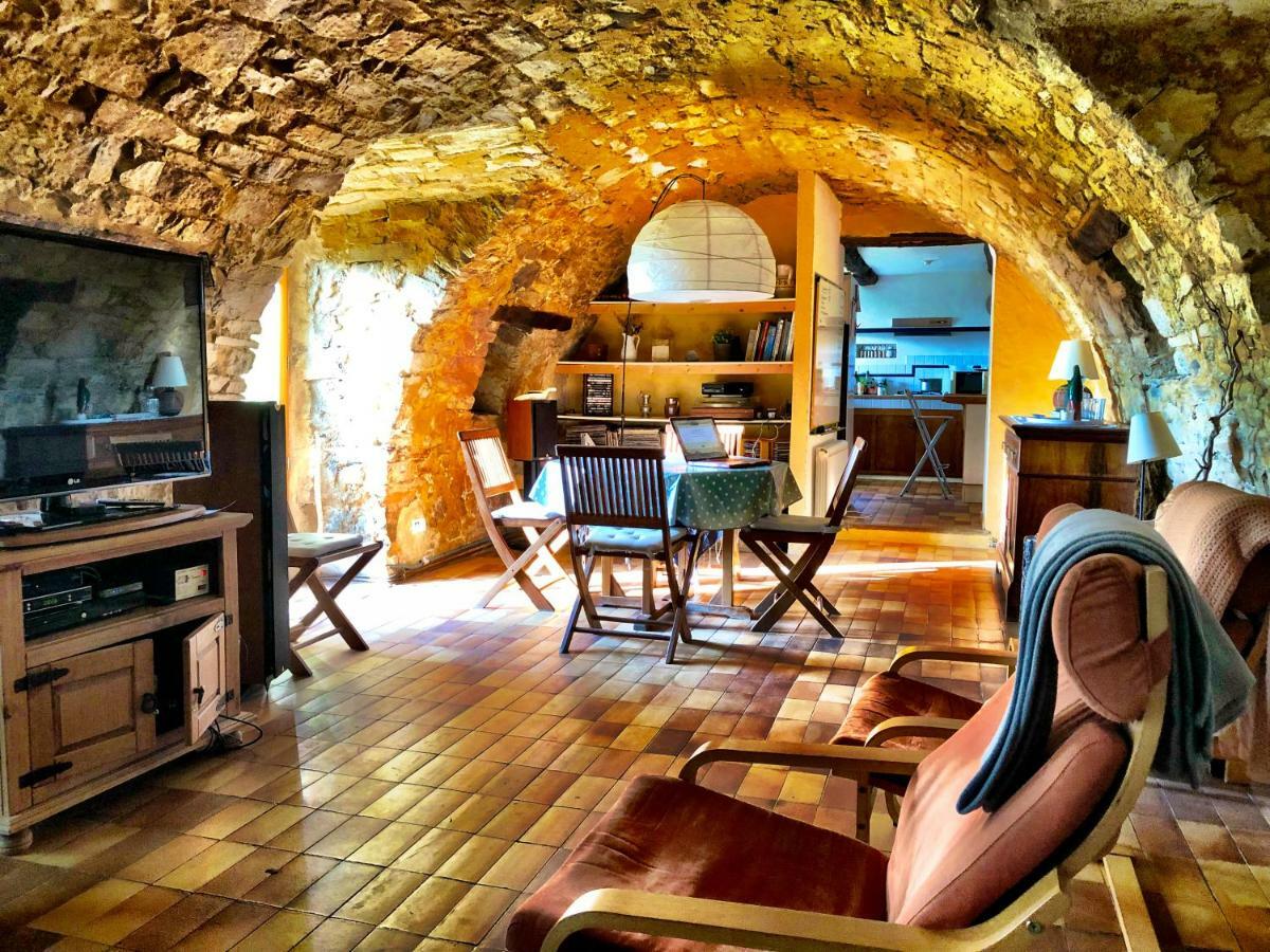 Вилла La Colle En Provence Main House Sigonce Экстерьер фото